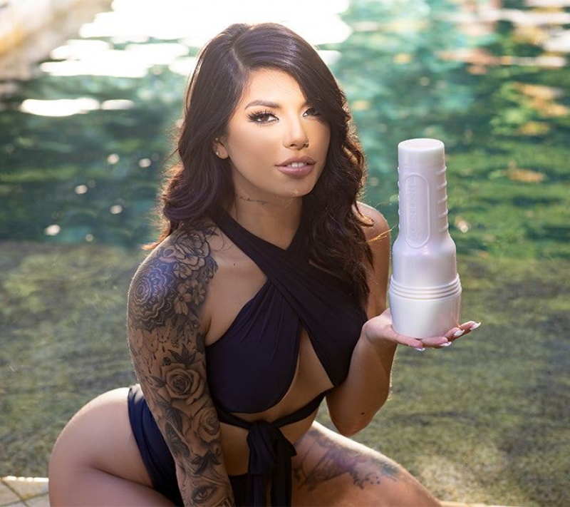 Fleshlight Gina Valentina Female Pornstar Replicas | HSVMEK976